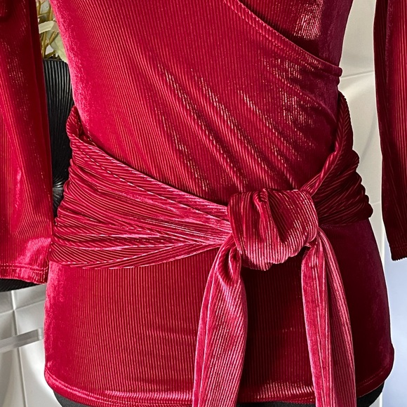 Express One Eleven Women's Burgundy Wrap Top with Front Tie Size XS - Picture 2 of 7